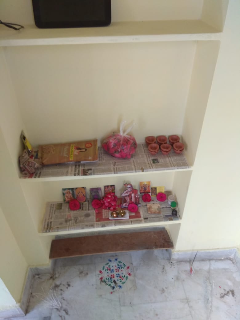 2 BHK flat for sale in Ea